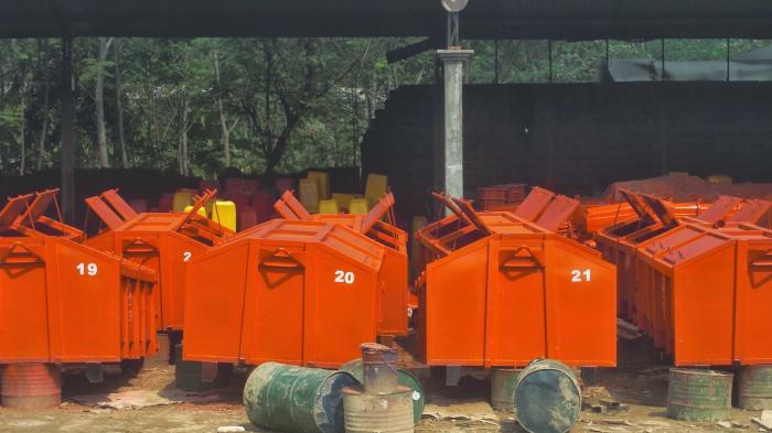 Kepala Dinas Kebersihan Kota Manado Bantah Jual Kontainer