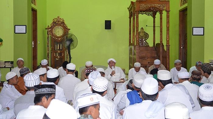 Warga Marabahan Padati Maulid di Masjid Nurul Anwar
