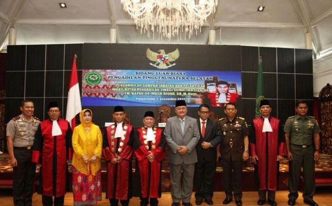 Hadiri Pelantikan Wakil Ketua Pengadilan Tinggi Sumsel, Alex Noerdin Minta Support Asian Games - alexIMG-20171204-WA0001.jpg