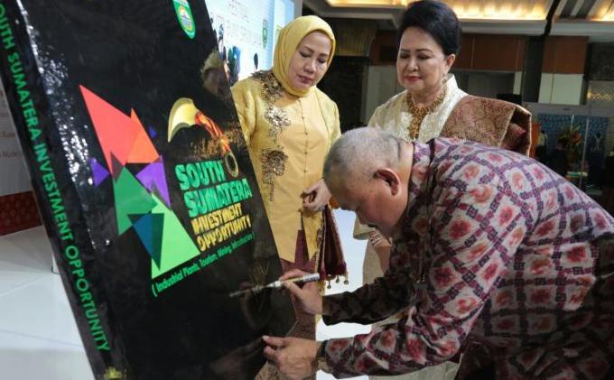Paparan Alex Pukau Ketua MPR Saat Hadiri Festival Putri Bumi Sriwijaya 2018 - IMG-20180329-WA0008.jpg