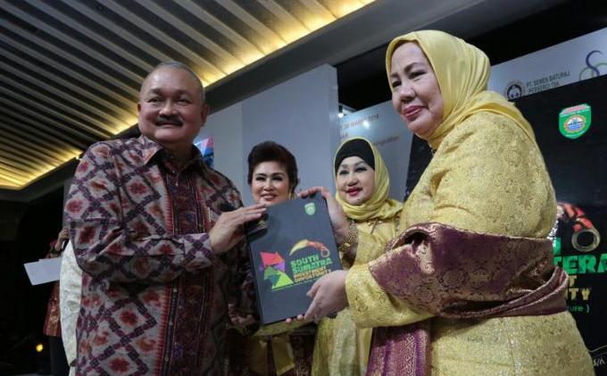 Paparan Alex Pukau Ketua MPR Saat Hadiri Festival Putri Bumi Sriwijaya 2018 - IMG-20180329-WA0011.jpg