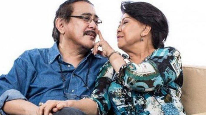 Frans Tumbuan dan Rima Melati semasa hidup.
