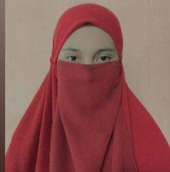 Jadi Santriwati Sekaligus Mahasiswi di Kota Santri