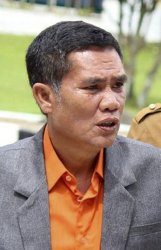 Akmal Berhentikan Kadis Koperasi UKM dan Perindag
