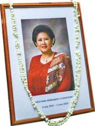 Ani Yudhoyono Meninggal Dunia