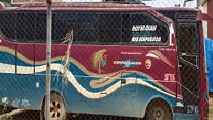 Penyediaan Bus Sekolah untuk mengantar anak-anak masyarakat dan karyawan ke sekolah