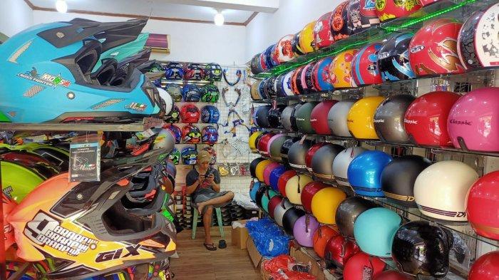 Kedai Bojoel di Jalan Jenderal Soedirman, Kecamatan Sirimau, Kota Ambon,