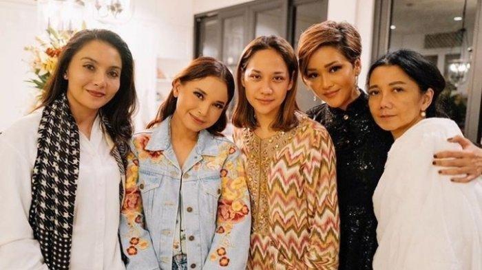 Maia dan Rossa menyempatkan mampir ke rumah BCL Selasa (25/2/2020) dini hari usai menjadi juri Indonesian Idol