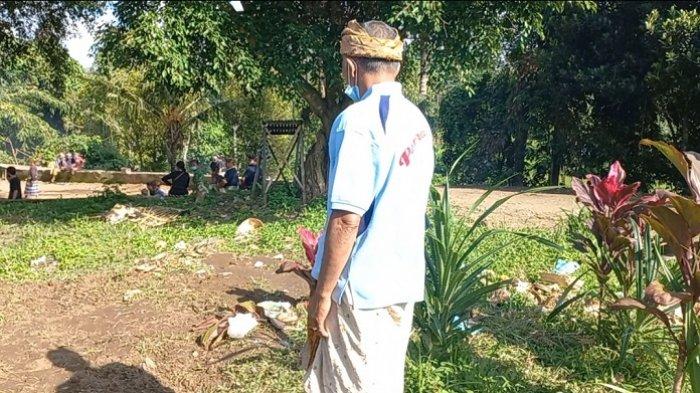 I Gede P, balita yang ditemukan meninggal di sungai di Desa Tusan telah dimakamkan di Desa Bakas, Selasa 16 Agustus 2022.