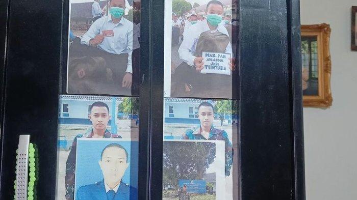 Potret Prada Muhammad Indra Wijaya saat mengenakan pakaian seragam TNI AU. Foto tersebut terpajang rapi di sebuah lemari di rumah kediamannya di Kecamatan Karawaci, Kota Tangerang, Banten sampai hari ini, Rabu 23 November 2022.