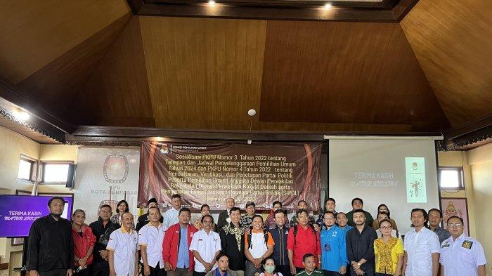 KPU Kota Denpasar undang 22 partai politik. Bahas soal Peraturan KPU, status kader, hingga data pemilih.