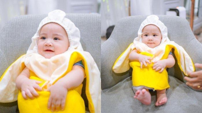 Foto gemas Rayyanza saat menggunakan kostum pisang yang membuat netizen terpesona
