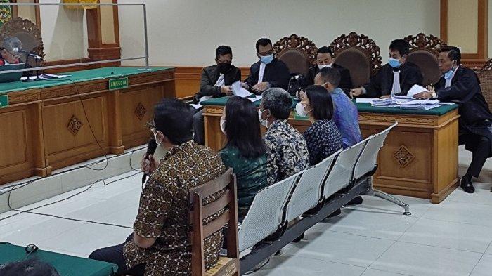 Lima saksi diperiksa keterangan untuk terdakwa Wiratmaja di persidangan Pengadilan Tipikor Denpasar, Kamis, 7 Juli 2022.