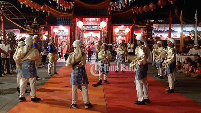 Suasana perayaan Cap Go Meh 2019 yang digelar di Klenteng Caow Eng Bio, Tanjung Benoa, Bali, Selasa (19/2/2019).