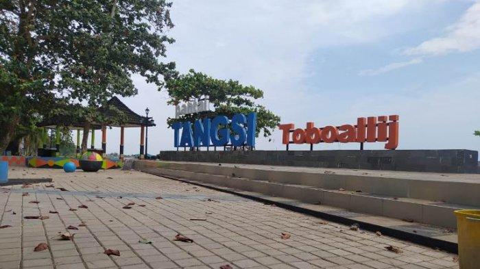 Kawasan Pantai Tangsi di Toboali.