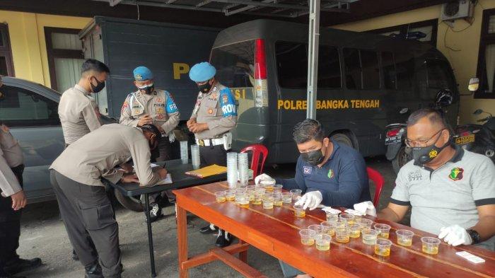 Pelaksanaan operasi penegakan ketertiban dan disiplin (Galtiblin) di halaman Mapolres Bangka Tengah, Jumat (5/3/2021).