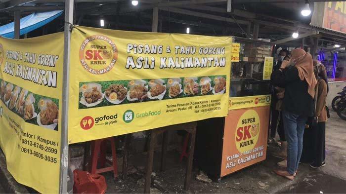 Pisang dan Tahu Goreng asli Kalimantann di Pangkalpinang, Provinsi Kepulauan Bangka Belitung.