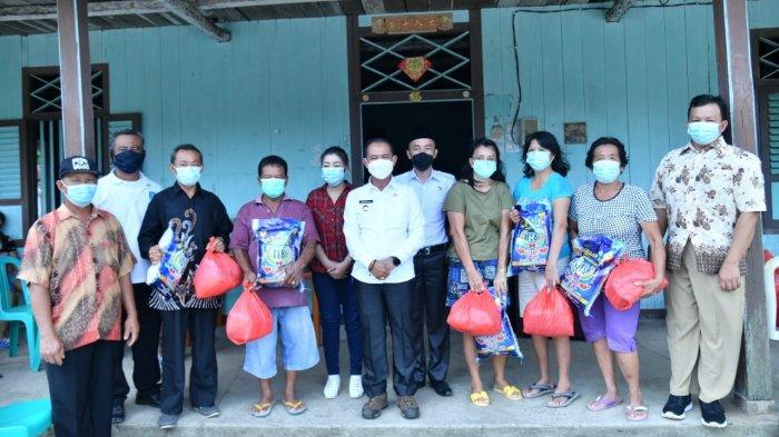 Sosialisasi penerapan Prokes Covid-19, digelar Pemkab Bangka, Rabu (10/2/2021), di Kampung Gedong, Lumut, Kecamatan Belinyu, jelang perayaan Imlek.