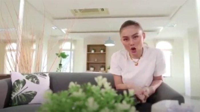 Rumah mewah Agnez Mo