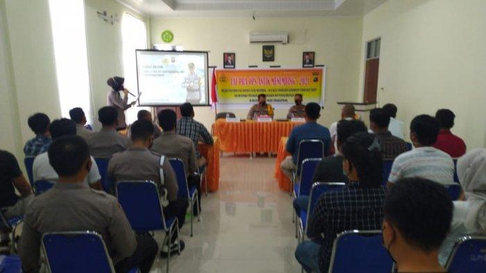 Kapolres Pangkalpinang AKBP Tris Lesmana Zeviansyah pimpin latihan Pra Ops Antik Menumbing 2021, di Aula Sarja Arya Racana Polres Pangkalpinang, Sabtu (27/2/2021) ist / Humas Polres Pangkalpinang