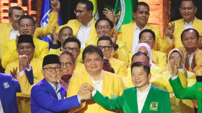 Ketua Umum DPP Partai Golkar Airlangga Hartarto bersama partai anggota Koalisi Indonesia Bersatu (KIB).