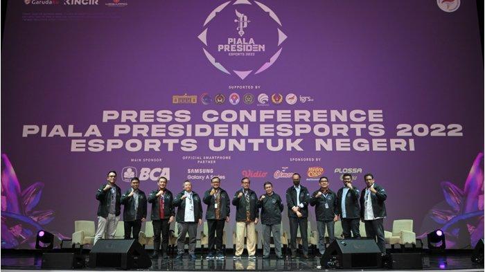 Seremoni pembukaan Piala Presiden Esports 2022 yang diselenggarakan di Jakarta pada Rabu (10/8/2022) dan ditayangkan di YouTube KINCIR Esports dan Vidio, menjadi tanda dimulainya rangkaian turnamen esports non-developer terbesar di Indonesia. Hadir dan membuka rangkaian turnamen antara lain Deputi II Kantor Staf Presiden (KSP) Abetnego Tarigan, Asisten Deputi Peningkatan Prestasi Olahraga, Kemenko Pembangunan Manusia dan Kebudayaan Ir. Gatot Hendrarto M.Sc, Deputi Bid. Pembudayaan Olahraga Kemenpora Dr. Raden Isnanta M.Pd, Deputi Bidang Ekonomi Digital dan Produk Kreatif, Kementerian Pariwisata dan Ekonomi Kreatif Republik Indonesia Bapak Muhammad Neil El Himam, M.Sc, Ketua Tim Business Matchmaking Kementerian Kominfo Luat Sihombing, Ketua Harian Pengurus Besar Esports Indonesia (PBESI) Komjen Polisi Drs. Bambang Sunarwibowo, S.H, Executive Vice President BCA, I Ketut Alam Wangsawijaya, dan lain-lain.