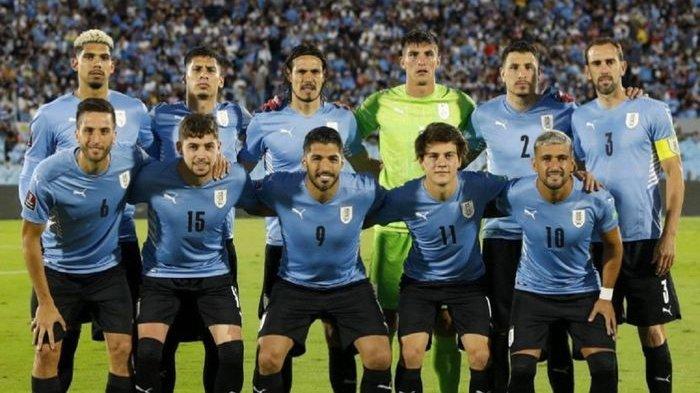 Skuad Timnas Uruguay dalam laga kualifikasi Piala Dunia 2022. Artikel ini menyajikan daftar skuad Timnas Uruguay untuk Piala Dunia 2022 lengkap nama-nama pemain andalan dan jadwal pertandingan Uruguay di babak penyisihan.