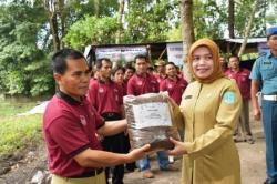 Remaja Masjid Baitul Muhajirin Bentuk Bank Sampah