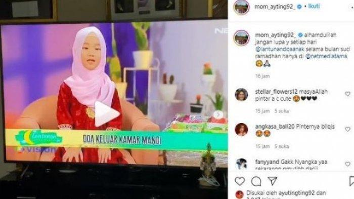 Postingan Umi Kalsum yang memperlihatkan aksi Bilqis jadi presenter