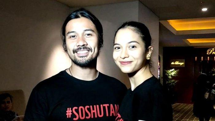 Chicco Jerikho dan Putri Marino ditemui usai jumpa pers Selamatkan Hutan Selamatkan Masa Depan bersama WWF Indonesia, di Plaza Indonesia, Thamrin, Jakarta Pusat, Jumat (30/8/2019).