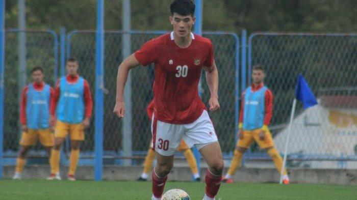 Elkan Baggott saat Timnas U-19 Indonesia menang dengan skor meyakinkan 4-1 atas Makedonia Utara dalam laga uji coba di Stadion NK Njunak Sinj, Split, Minggu (11/10/2020)