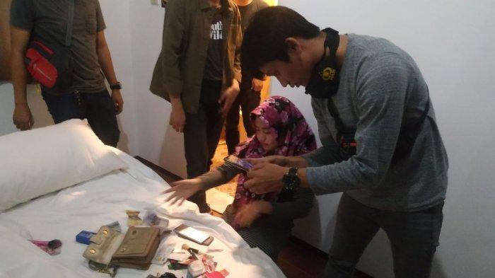 Jajaran Polres Pangkalpinang gelar operasi kegiatan rutin yang ditingkatkan (KRYD) dan Yustisi, sasar tempat tongkrongan dan Penginapan di Kawasan Kelurahan Dul, Pangkalanbaru, Bangka Tengah, Sabtu (27/2/2021) hingga Minggu (28/2/2021) dinihari.