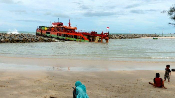 Kapal Isap Mega Fajar