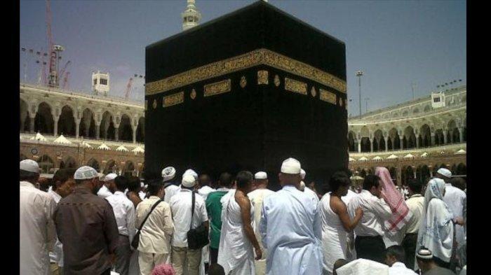 Pemandangan Kabah saat ibadah haji