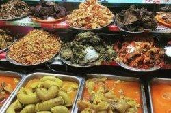 Ini Dia Rahasia Masakan Padang Tidak Basi Walau Bersantan, Kuncinya Disini