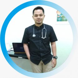 Dokter Agusdianto Layani Khitan Tanpa Jarum Suntik dan Anak Tak Perlu Meronta Ketakutan
