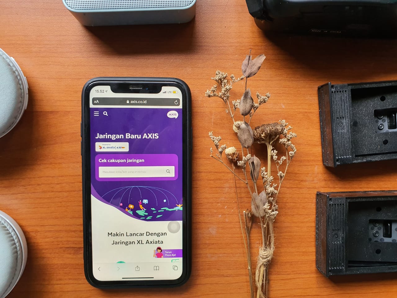 Dengerin musik sekarang gampang banget karena bisa streaming, kamu bisa dengerin genre apapun, kapanpun dan dimanapun. Eits tapi jangan lupa pasti injaringan internet kamu stabil ya biar streamingnya lancar! Dengan jaringan internet 4.5G terfiberisasidari AXIS kamu bisa nikmatin internetan stabil!