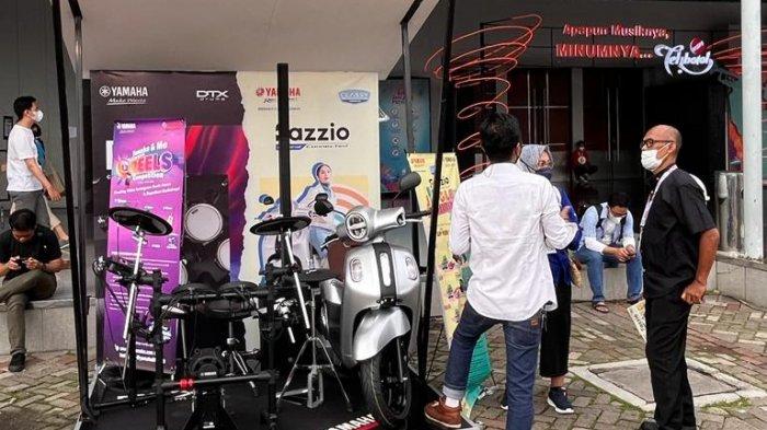 3 model Yamaha dihadirkan secara lebih dekat kepada konsumen yang meliputi Fazzio Hybrid Connected, All New NMAX 155 Connected dan All New Aerox 155 Connected.