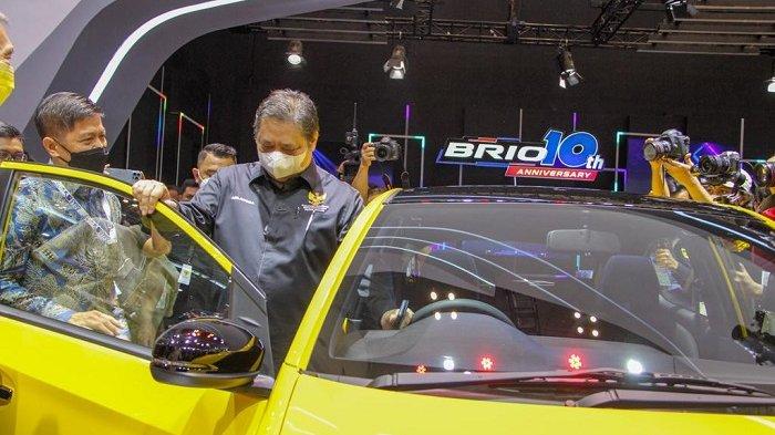 Menteri Koordinator Bidang Perekonomian Airlangga Hartarto secara resmi membuka Gaikindo Indonesia International Auto Show (GIIAS) 2022, Kamis (11/8/2022).