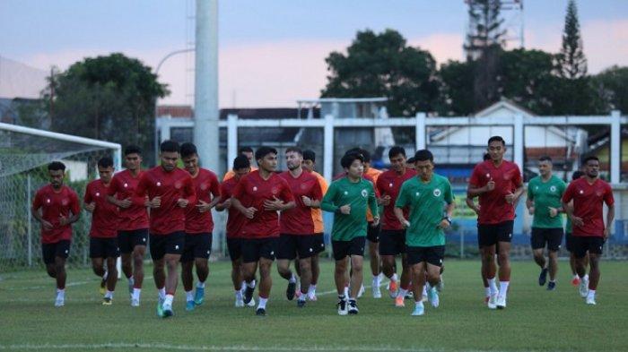 Pemain Timans Indonesia sedang berlatih di Bandung. Berikut Jadwal Timnas Indonesia vs Curacao pada laga uji coba bertajuk FIFA Matchday.