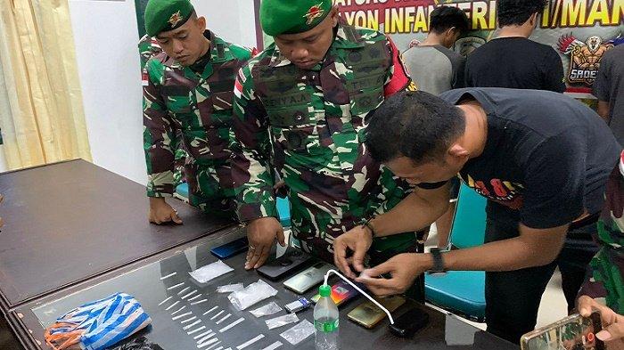 Satgas Pamtas Indonesia-Malaysia Yonif 621/Manuntung berhasil membongkar upaya penyelundupan sabu di perbatasan.