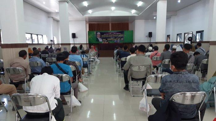 Anggota MPR RI Habib Hamid Abdullah, SH, MH, telah melakukan sosialisasi empat pilar kebangsaan di Gedung Santosa Jalab Belitung Darat Banjarmasin.