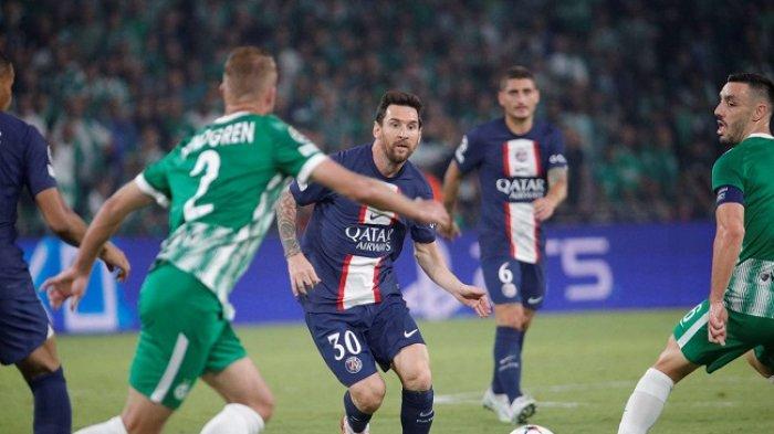 Bintang Paris Saint-Germain (PSG) Lionel Messi mencetak rekor baru di Liga Champions untuk mengalahkan Cristiano Ronaldo dari Man United.