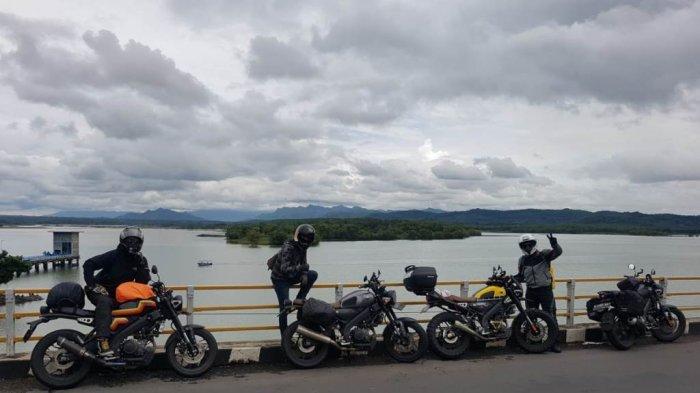 Boy Ariwibowo menyalurkan hobi touring dengan XSR 155