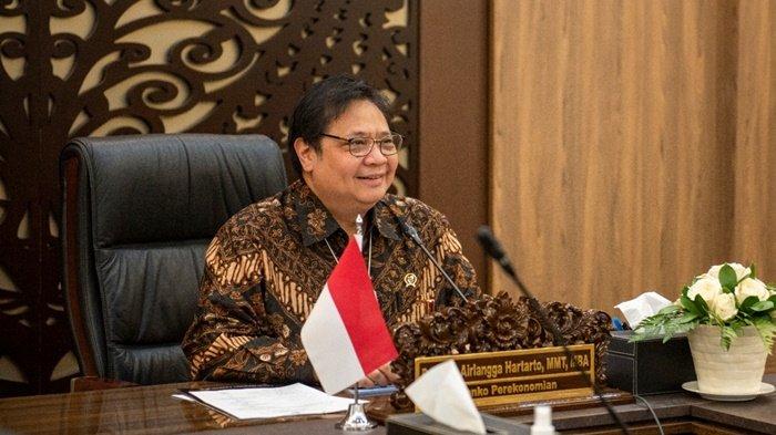 Menteri Koordinator Bidang Perekonomian, Airlangga Hartarto, menyebutkan, THR untuk pekerja sudah ada SE Menaker No. M/6/HK.04/IV/2021 dibayar secara penuh dan paling lama dibayarkan H-7 sebelum Lebaran.