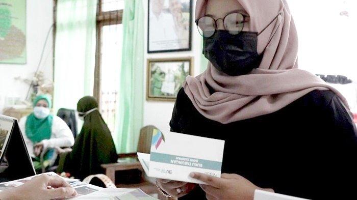Pengelolaan Bank Sampah Sekumpul, lokasinya di Jalan Pendidikan, Gang Berkat Tawakal, Kelurahan Sekumpul, Kota Martapura, Kabupaten Banjar, Provinsi Kalimantan Selatan (Kalsel).