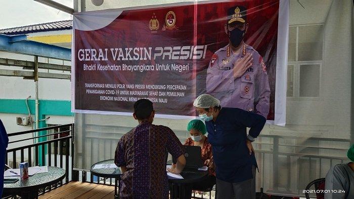PT PLN (Persero) UPDK Palangkaraya menggelar vaksinasi bagi seluruh pegawainya.