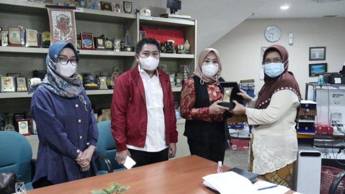 Rombongan DPRD Kalsel berkonsultasi mekanisme LKPj Kepala Daerah ke DPRD DKI Jakarta