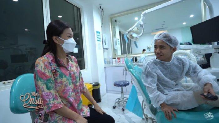 Sarwendah temani Betrand Peto perawatan gigi