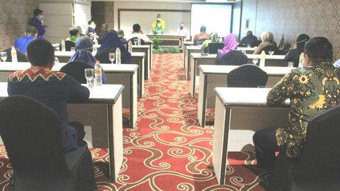 Suasana kegiatan bimtek BLU RSUD H Damanhuri Barabai untuk 2021, Sabtu (12/9/2020).